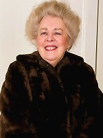 Big titted milf getting her tight asshole drilled hard